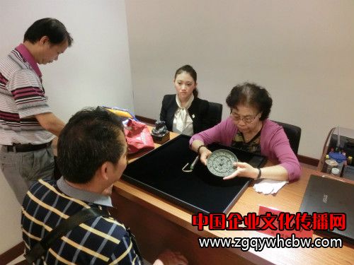 <a href=http://jinsanqi.com.cn/qh/lv/ target=_blank class=infotextkey></a>bһ_meitu_1.jpg