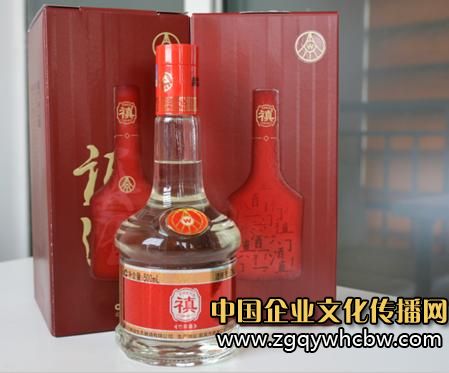 五糧液重心轉(zhuǎn)移,致力打造生態(tài)酒業(yè)3.JPG
