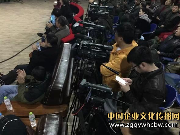歌倫貝爾房車音樂發(fā)現(xiàn)之旅1.JPG