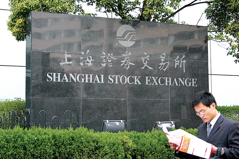上市公司盈虧“兩重天”.jpg