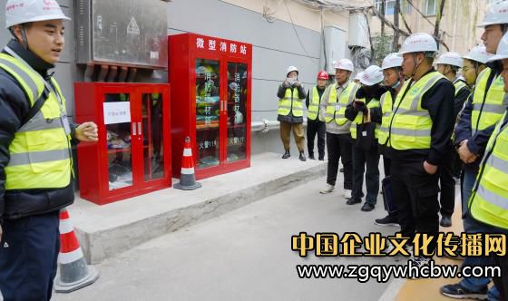 現(xiàn)場觀摩.JPG
